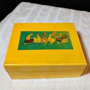 Vintage Italian gold Florentine jewelry bureau trinket cigar box desk accessor B